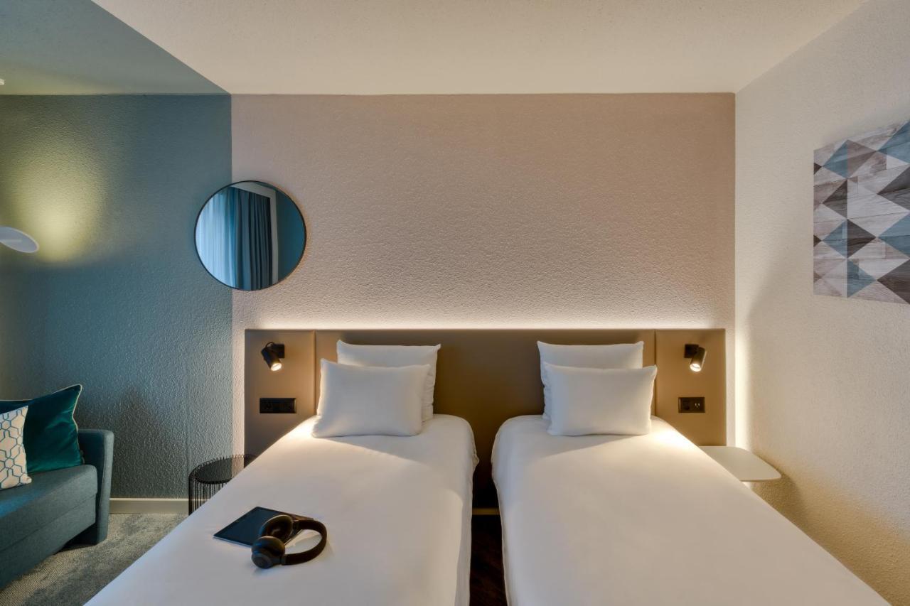 Novotel Zurich City West Esterno foto