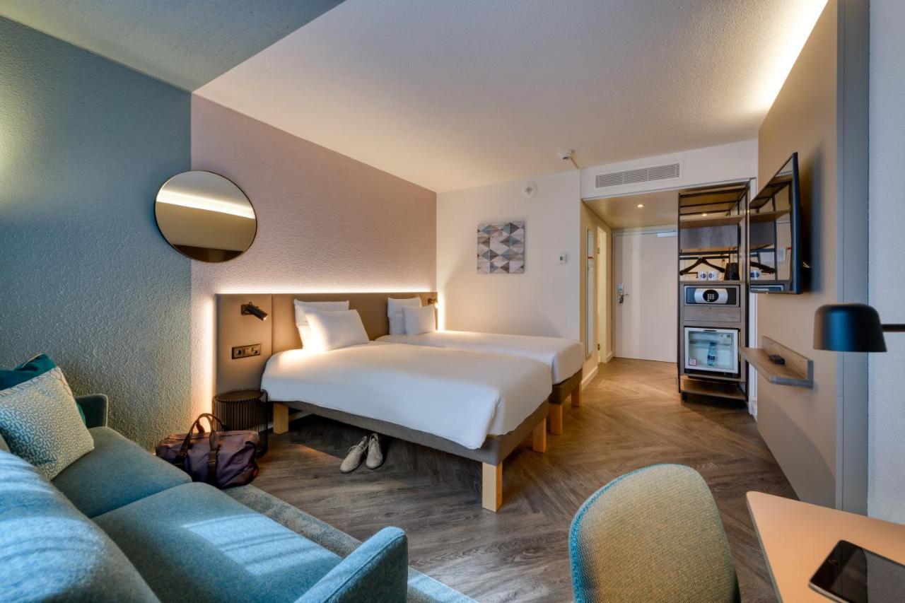 Novotel Zurich City West Esterno foto