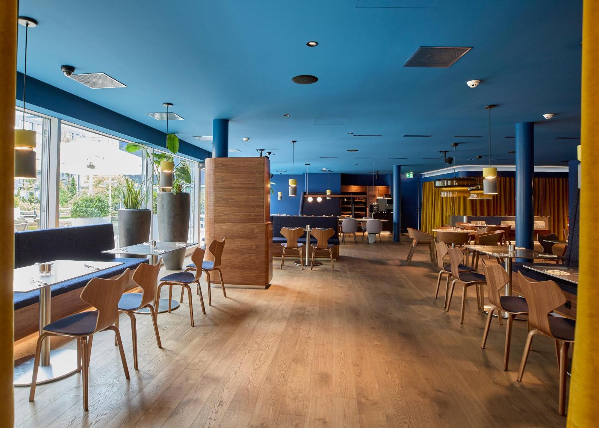 Novotel Zurich City West Esterno foto