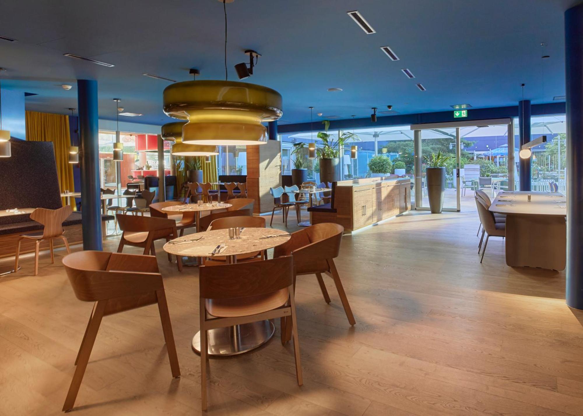 Novotel Zurich City West Esterno foto